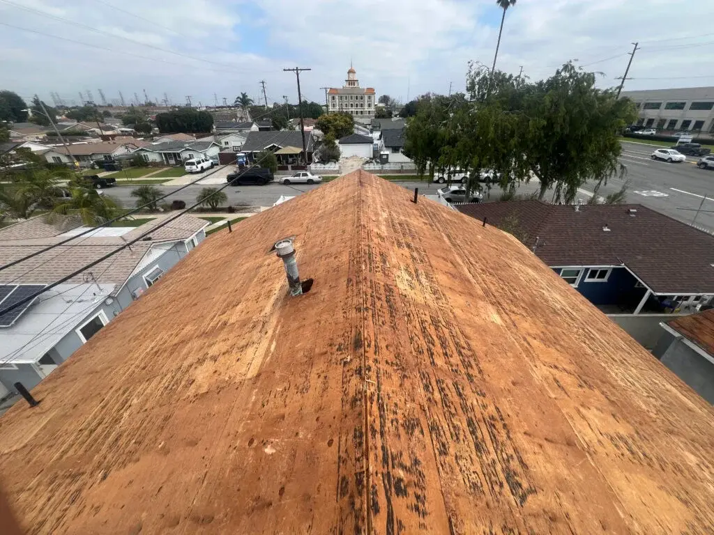 Tile roofing, clay and concrete tile roof underlayment replacement Los Angeles