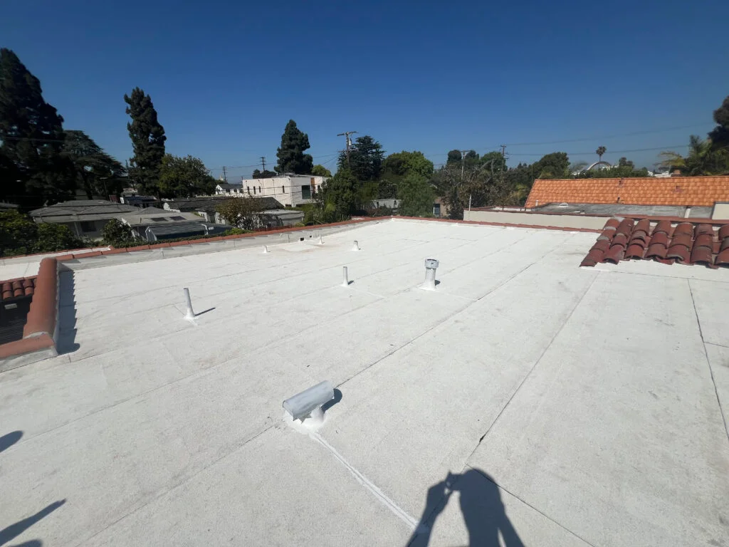 Compton roofing contractor Compton CA